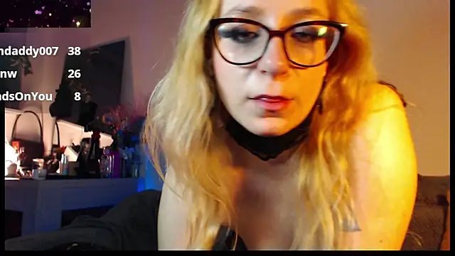 Snapshot of welliza chatting on March 11, 2025, 2:53 am welliza online show from March 11, 2025, 2:53 am