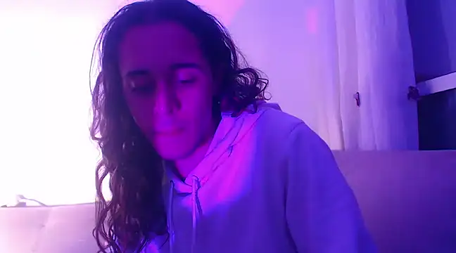 dussan online show from March 4, 2025, 10:57 am