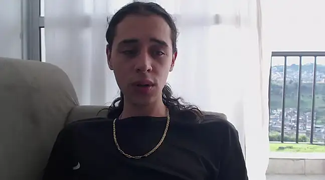 dussan online show from February 28, 2025, 9:55 pm