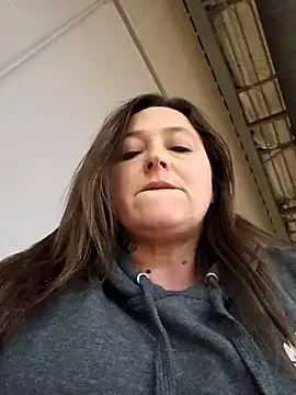 Snapshot of angelbaby1998 chatting on January 16, 2025, 3:23 am angelbaby1998 online show from January 16, 2025, 3:23 am