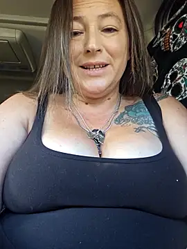 Snapshot of angelbaby1998 chatting on October 27, 2025, 7:48 pm angelbaby1998 online show from October 27, 2025, 7:48 pm