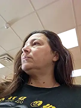 Snapshot of angelbaby1998 chatting on December 29, 2024, 8:48 pm angelbaby1998 online show from December 29, 2024, 8:48 pm