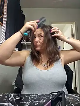 Snapshot of angelbaby1998 chatting on January 10, 2025, 7:54 pm angelbaby1998 online show from January 10, 2025, 7:54 pm