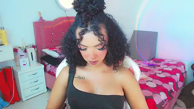 Tanedra collings online show from February 11, 2026, 2:00 am