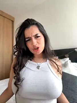 Snapshot of Nicollemays chatting on December 4, 2025, 4:06 pm Nicollemays online show from December 4, 2025, 4:06 pm