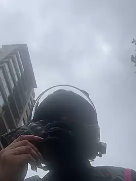 Snapshot of Nicollemays chatting on March 12, 2025, 12:04 pm Nicollemays online show from March 12, 2025, 12:04 pm