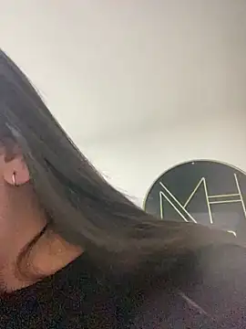 Snapshot of Nicollemays chatting on March 14, 2025, 12:07 pm Nicollemays online show from March 14, 2025, 12:07 pm