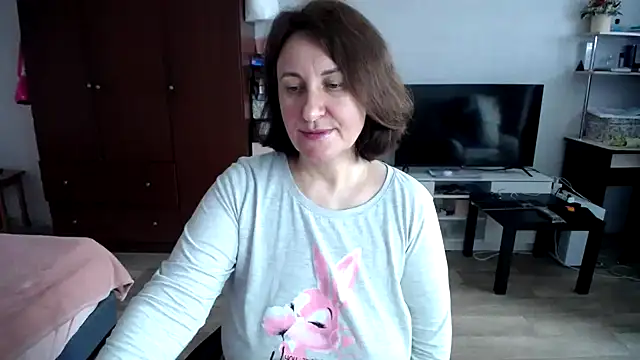 DonnaMagdalena online show from April 4, 2026, 11:28 am