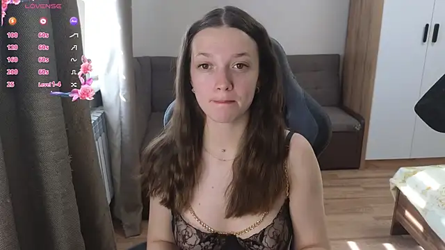 Snapshot of Tender-Mia chatting on May 15, 2026, 11:19 am Tender-Mia online show from May 15, 2026, 11:19 am