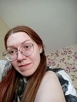  Sweet Love  online show from March 11, 2026, 11:48 am