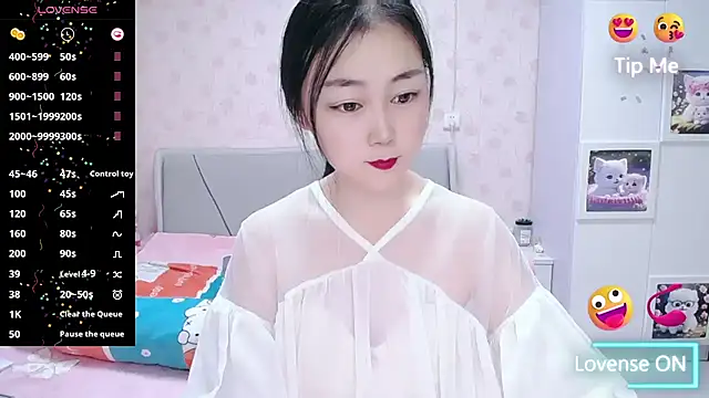 Snapshot of Elvira_baby chatting on March 6, 2026, 3:12 am Elvira baby online show from March 6, 2026, 3:12 am