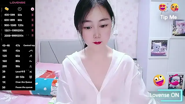 Snapshot of Elvira_baby chatting on April 14, 2026, 3:00 am Elvira baby online show from April 14, 2026, 3:00 am