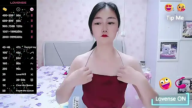 Snapshot of Elvira_baby chatting on June 10, 2026, 2:46 am Elvira baby online show from June 10, 2026, 2:46 am