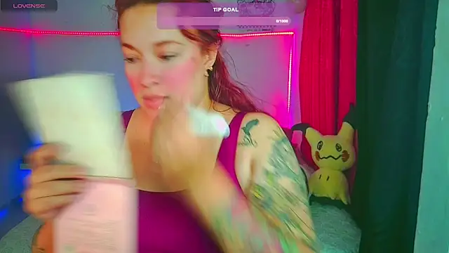 IamZaylu online show from January 9, 2025, 3:36 am