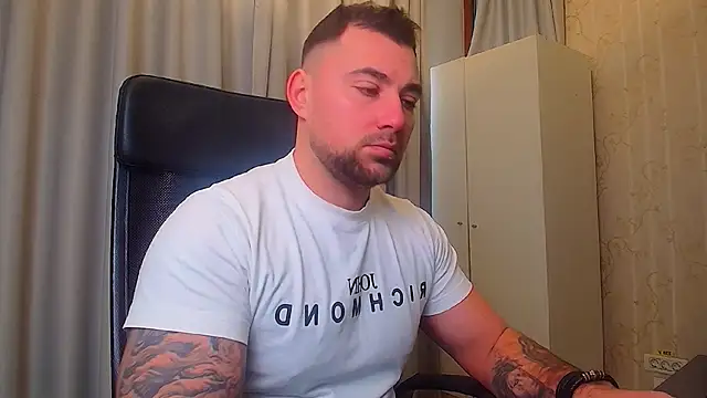 Snapshot of DuncanStone chatting on February 11, 2026, 10:48 am DuncanStone online show from February 11, 2026, 10:48 am