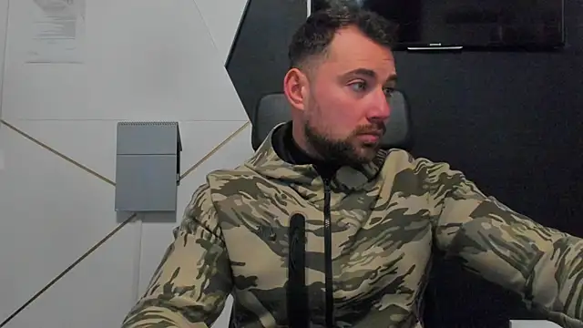 Snapshot of DuncanStone chatting on January 7, 2026, 5:45 am DuncanStone online show from January 7, 2026, 5:45 am