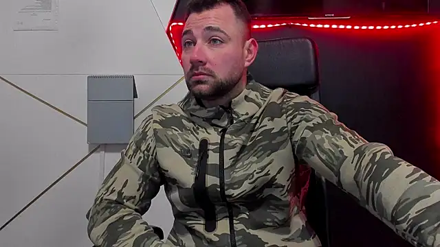 Snapshot of DuncanStone chatting on February 16, 2026, 5:06 am DuncanStone online show from February 16, 2026, 5:06 am