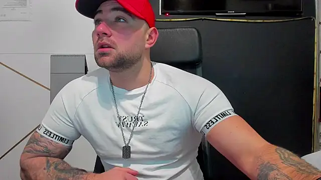 Snapshot of DuncanStone chatting on February 21, 2026, 4:58 am DuncanStone online show from February 21, 2026, 4:58 am