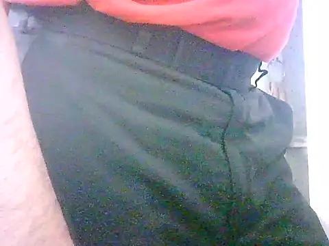 Snapshot of mrose8080 chatting on November 24, 2025, 7:14 pm mrose8080 online show from November 24, 2025, 7:14 pm