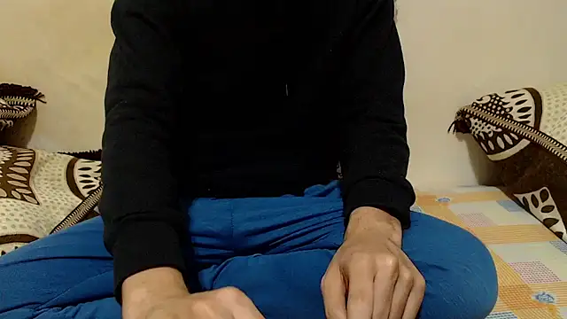 Alexdelarge323 online show from November 22, 2025, 11:42 am