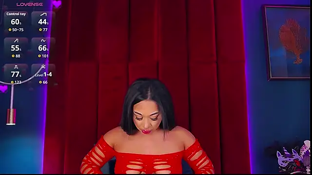 Snapshot of MadyLuxxx chatting on September 23, 2025, 6:48 pm MadyLuxxx online show from September 23, 2025, 6:48 pm