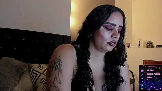 MariaGaitan online show from March 22, 2025, 6:14 pm