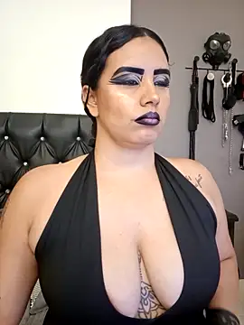 MariaGaitan online show from October 3, 2025, 7:04 pm