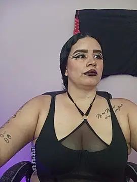 MariaGaitan online show from May 8, 2026, 5:06 pm