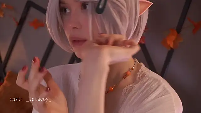 Snapshot of TataCoy chatting on November 8, 2025, 5:27 pm TataCoy online show from November 8, 2025, 5:27 pm