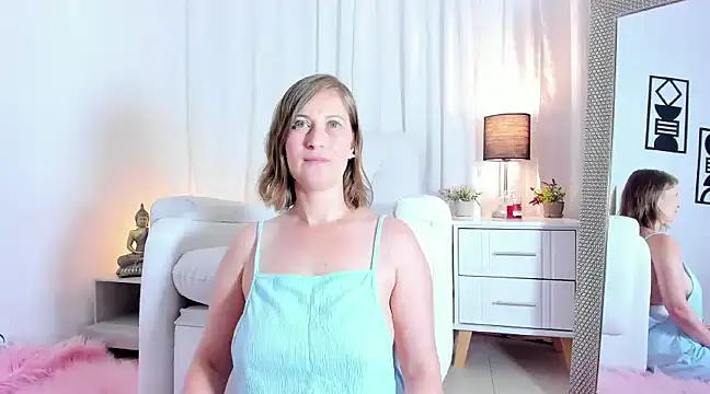 Snapshot of allison_01stone chatting on February 1, 2025, 9:51 pm allison 01stone online show from February 1, 2025, 9:51 pm