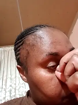 ZOQULUx online show from September 19, 2025, 6:45 pm