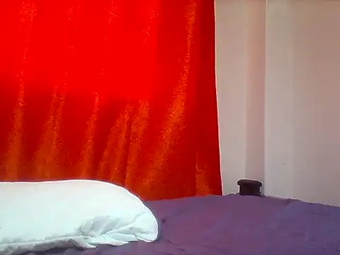 Snapshot of Cute_Lopez chatting on October 3, 2025, 6:26 am Cute Lopez online show from October 3, 2025, 6:26 am