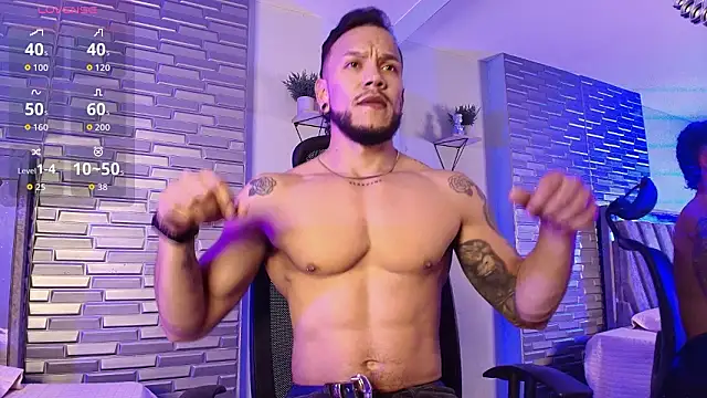 ARON TAYLER01 online show from March 10, 2026, 10:19 am