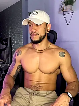 ARON TAYLER01 online show from October 26, 2025, 10:26 am