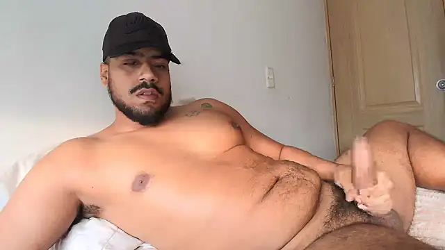 Snapshot of bigpleasure_ chatting on October 9, 2025, 12:49 pm bigpleasure  online show from October 9, 2025, 12:49 pm