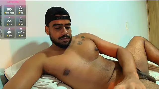 Snapshot of bigpleasure_ chatting on October 15, 2025, 10:07 pm bigpleasure  online show from October 15, 2025, 10:07 pm