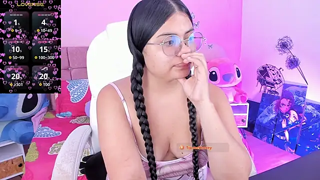 Snapshot of esmeralda112 chatting on June 24, 2026, 7:44 pm esmeralda112 online show from June 24, 2026, 7:44 pm
