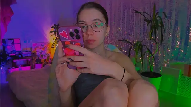 poli   online show from January 14, 2026, 4:49 am