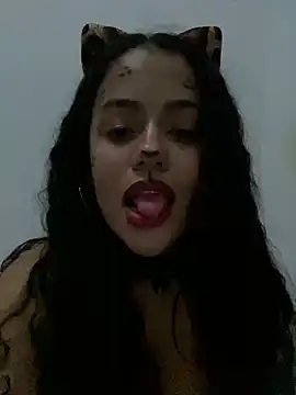 Snapshot of demonaughtyyy chatting on November 1, 2025, 4:41 am demonaughtyyy online show from November 1, 2025, 4:41 am