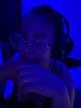 Snapshot of demonaughtyyy chatting on October 24, 2025, 1:48 am demonaughtyyy online show from October 24, 2025, 1:48 am