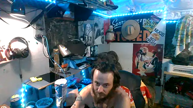 Snapshot of CloudDadddyyy420 chatting on November 23, 2025, 3:16 am CloudDadddyyy420 online show from November 23, 2025, 3:16 am