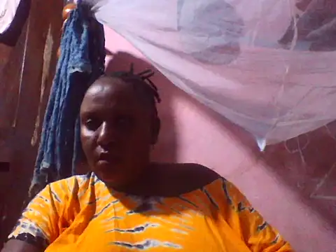 Snapshot of big_clits chatting on April 5, 2026, 5:58 am big clits online show from April 5, 2026, 5:58 am