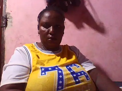 Snapshot of big_clits chatting on March 12, 2026, 3:23 am big clits online show from March 12, 2026, 3:23 am