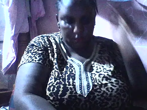 Snapshot of big_clits chatting on July 5, 2026, 8:05 pm big clits online show from July 5, 2026, 8:05 pm