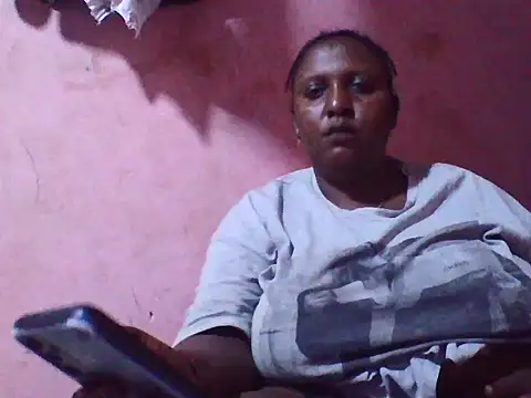 Snapshot of big_clits chatting on March 4, 2026, 8:55 am big clits online show from March 4, 2026, 8:55 am