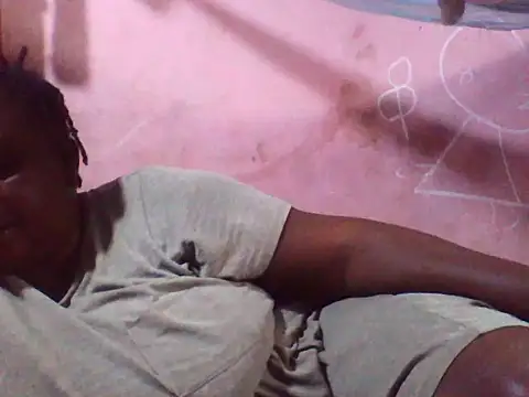 Snapshot of big_clits chatting on April 16, 2026, 2:29 pm big clits online show from April 16, 2026, 2:29 pm