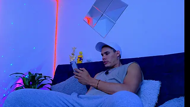 rick03 leto online show from October 30, 2025, 5:06 am