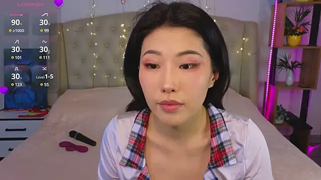 Wendy  Hills online show from February 27, 2025, 12:45 pm