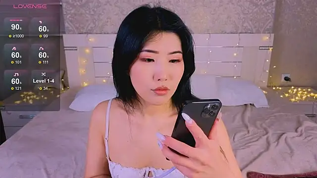 Snapshot of Wendy__Hills chatting on April 18, 2026, 9:44 am Wendy Hills online show from April 18, 2026, 9:44 am