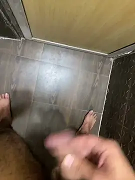 Snapshot of par_0111 chatting on January 31, 2026, 7:12 pm par 0111 online show from January 31, 2026, 7:12 pm